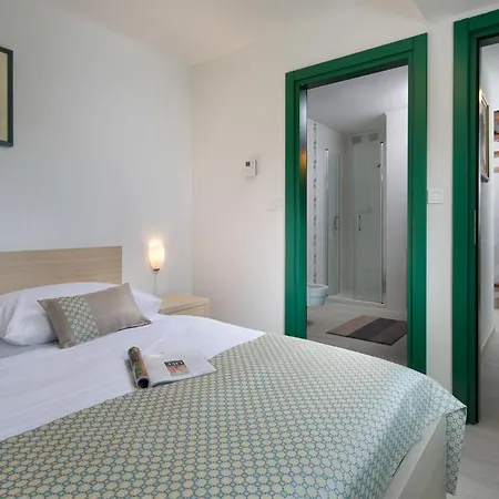 Amazing In With House A Panoramic View Holiday home *